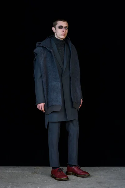 Look 33